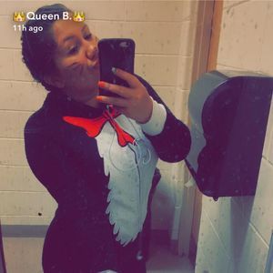 Meet your Posher, Alondra